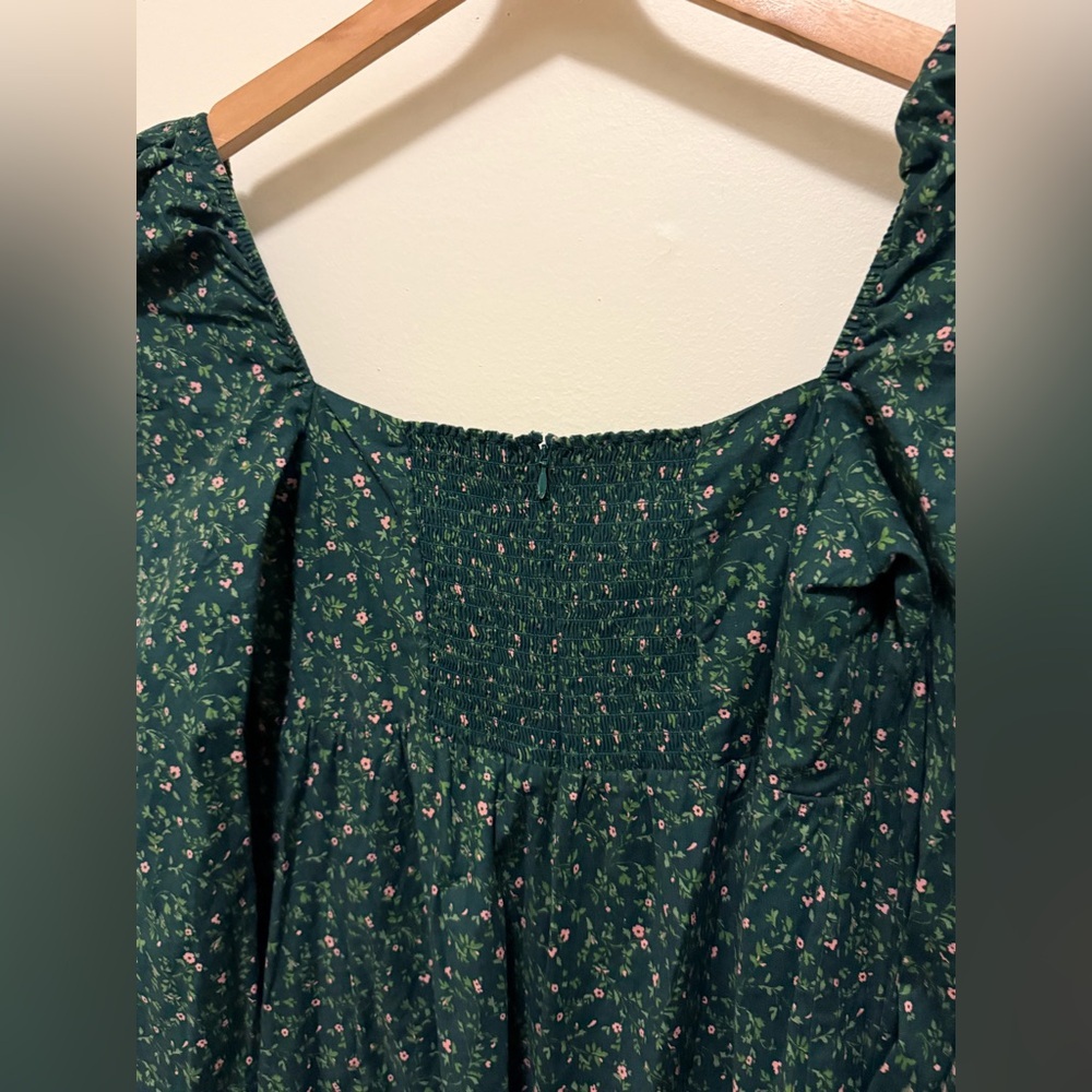 Reformation Kenzi Babydoll Floral Print Mini dress in Coriander Green Size 8 - Picture 6 of 8